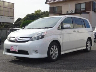 2014 Toyota ISis I Рестайлинг, белый, 1000007 рублей, вид 1