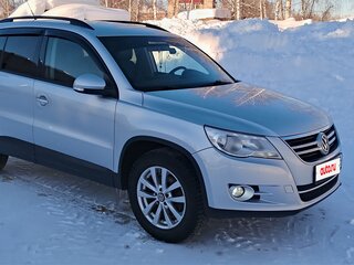 2011 Volkswagen Tiguan I, серебристый, 860000 рублей, вид 5