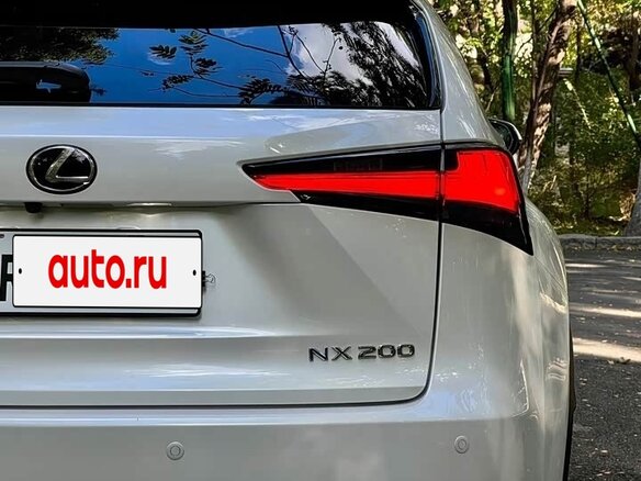 2020 Lexus NX 200 I Рестайлинг, белый, 2764000 рублей - вид 21