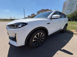 2025 Jetour X70+ I Рестайлинг, белый, 2500000 рублей, вид 3