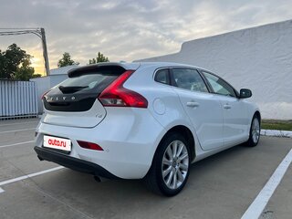 2015 Volvo V40 II, белый, 1290000 рублей, вид 4