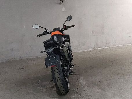 2021 KTM 890 Duke, чёрный, 525000 рублей, вид 4