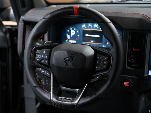 2026 Ford Bronco Raptor VI, чёрный - вид 25