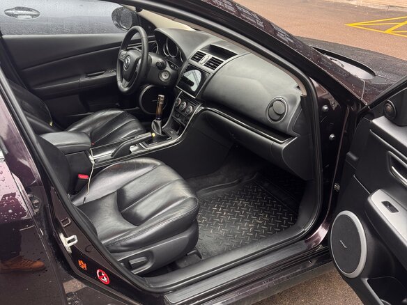 2007 Mazda 6 II (GH), пурпурный, 930000 рублей - вид 10