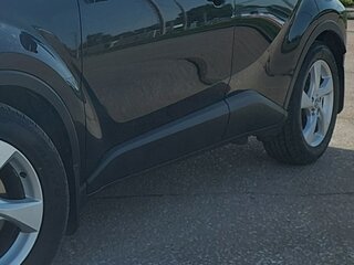 2018 Toyota C-HR I, чёрный, 1900000 рублей, вид 4