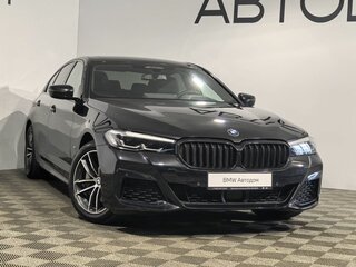 2022 BMW 5 серии 530i xDrive VII (G30/G31/G38) Рестайлинг, чёрный, 5650000 рублей, вид 3