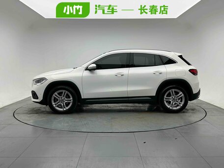 2022 Mercedes-Benz GLA 180 II (H247), белый, 2933560 рублей, вид 3