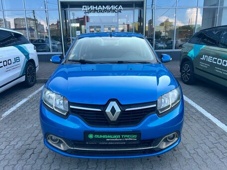 2015 Renault Logan II, синий, 565000 рублей, вид 2