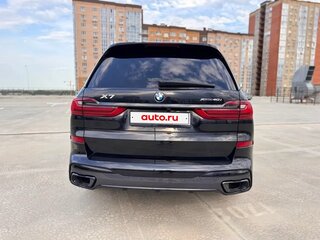2022 BMW X7 40i I (G07), чёрный, 8500000 рублей, вид 5
