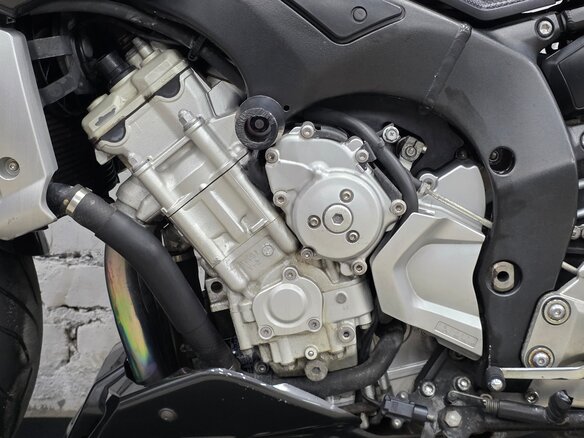 2008 Yamaha FZ1, серый - вид 11