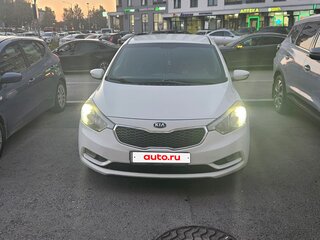2013 Kia Cerato III, белый, 1300000 рублей, вид 2