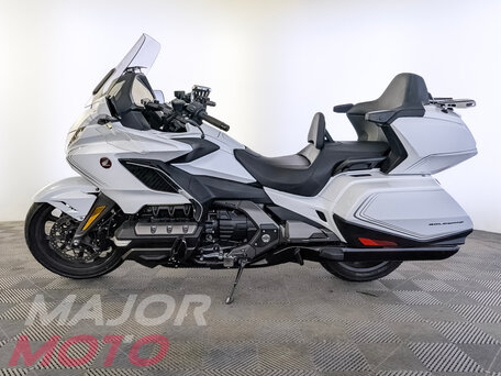 2020 Honda GL 1800 Gold Wing, белый, 2405000 рублей, вид 2