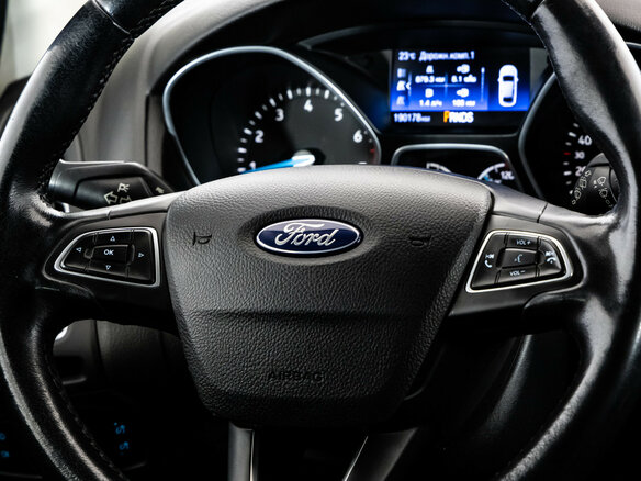 2016 Ford Focus III Рестайлинг, чёрный - вид 10
