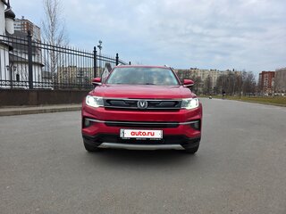 2021 Changan CS35 Plus I, красный, 999999 рублей, вид 2