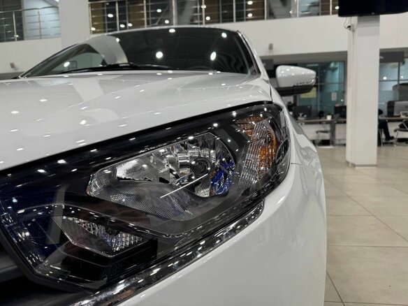 2025 Lada (ВАЗ) Granta I Рестайлинг, белый - вид 12
