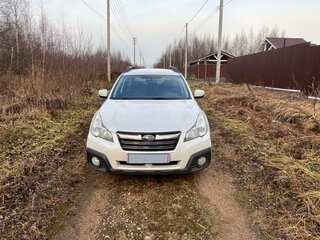 2013 Subaru Outback IV Рестайлинг, белый, 1500000 рублей, вид 3
