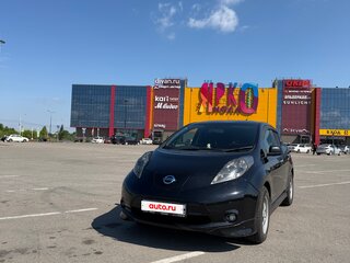 2013 Nissan Leaf (EM57) I (ZE0/AZE0), чёрный, 1500000 рублей, вид 1