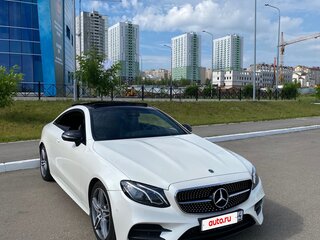 2017 Mercedes-Benz E-Класс 300 V (W213, S213, C238), белый, 3500000 рублей, вид 5