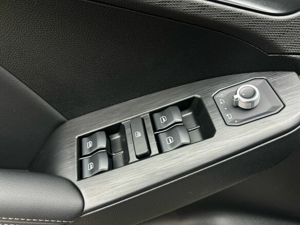 2026 Haval Jolion I Рестайлинг, чёрный - вид 13