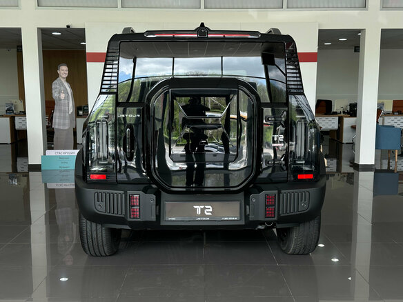 2026 Jetour T2, чёрный, 4449000 рублей - вид 12