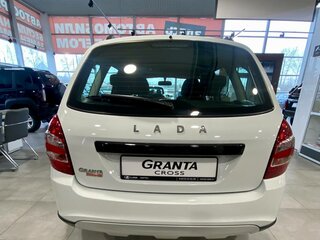 2026 Lada (ВАЗ) Granta Cross I Рестайлинг, белый, 1196000 рублей, вид 4