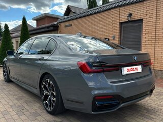 2020 BMW 7 серии Long 740Li xDrive VI (G11/G12) Рестайлинг, серый, 6350000 рублей, вид 5