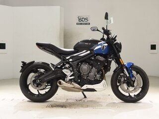 2025 Triumph Trident 660, чёрный, 600000 рублей, вид 2