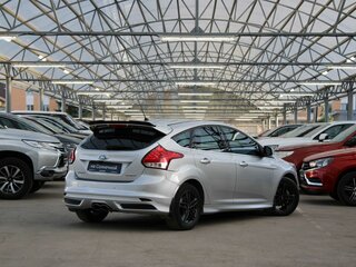 2011 Ford Focus III, серебристый, 690000 рублей, вид 5