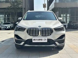 2022 BMW X1 Long 20Li sDrive II (F48) Рестайлинг, белый, 2200000 рублей, вид 3