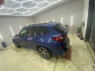2021 BMW X5 30d IV (G05/G18), синий, 9300000 рублей, вид 5