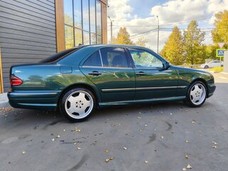 2000 Mercedes-Benz E-Класс 320 II (W210, S210) Рестайлинг, зелёный, 550000 рублей, вид 4