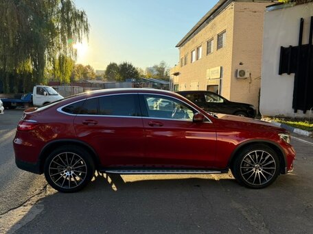 2017 Mercedes-Benz GLC Coupe 300 I (C253), красный, 3750000 рублей, вид 4