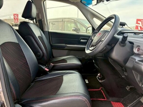 2017 Honda Freed II, серый, 1220000 рублей - вид 13