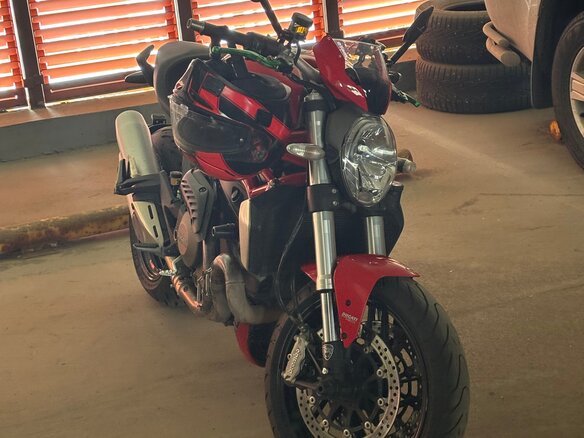 2015 Ducati Monster 1200, красный, 750000 рублей
