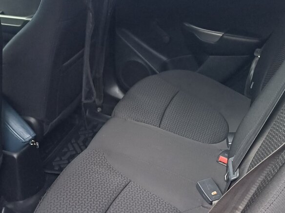 2016 Kia Rio III Рестайлинг, чёрный, 1050000 рублей - вид 9