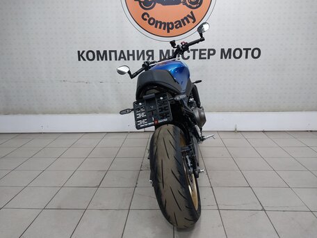 2022 Yamaha XSR900, синий, 995000 рублей, вид 4