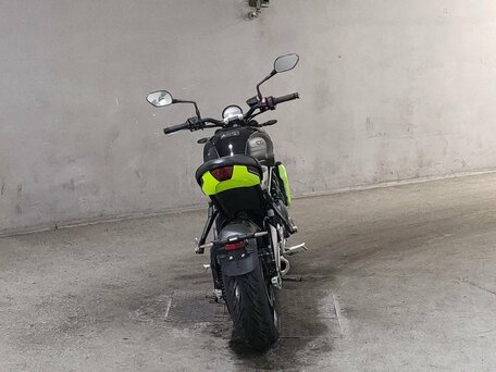 2023 Triumph Trident 660, чёрный, 810000 рублей, вид 4