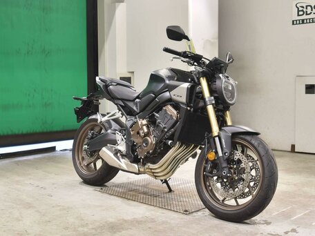 2025 Honda CB 650R, чёрный, 1277000 рублей, вид 3