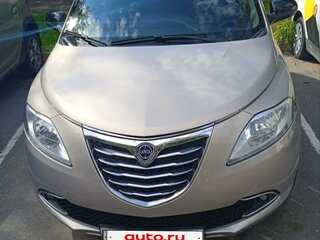 2012 Lancia Ypsilon III (Type 846), бежевый, 900000 рублей, вид 3