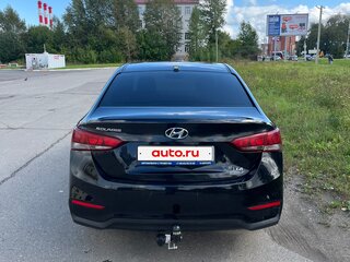 2017 Hyundai Solaris II, чёрный, 850000 рублей, вид 4