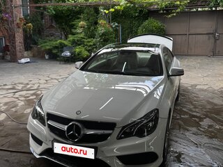 2013 Mercedes-Benz E-Класс 200 IV (W212, S212, C207) Рестайлинг, белый, 1950000 рублей, вид 2