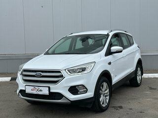2018 Ford Kuga II Рестайлинг, белый, 1670000 рублей, вид 1
