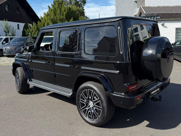 2026 Mercedes-Benz G-Класс 450 d III (W465) Рестайлинг, чёрный, 27000000 рублей - вид 3