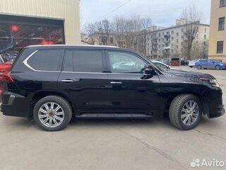 2016 Lexus LX 570 III Рестайлинг 2, чёрный, 6000000 рублей, вид 4