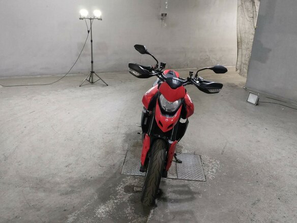 2020 Ducati Hypermotard, красный, 977000 рублей - вид 2