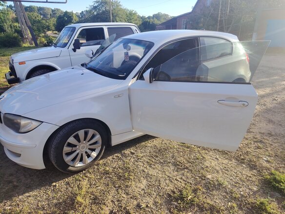 2010 BMW 1 серии 116i I (E81/E82/E87/E88) Рестайлинг, белый - вид 6