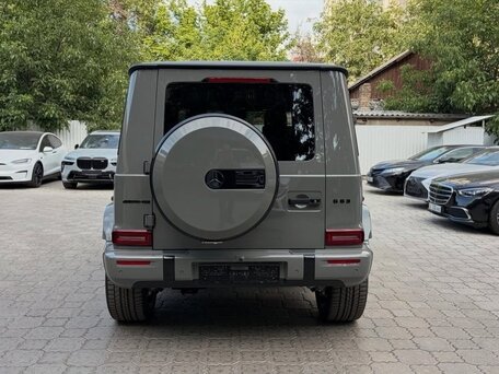 2026 Mercedes-Benz G-Класс AMG 63 AMG II (W465) Рестайлинг, серый, 28910000 рублей, вид 5
