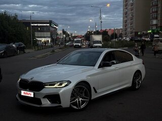 2021 BMW 5 серии Long 530Li VII (G30/G31/G38) Рестайлинг, белый, 3850000 рублей, вид 4