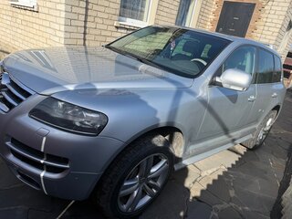 2006 Volkswagen Touareg I, серебристый, 1300000 рублей, вид 4