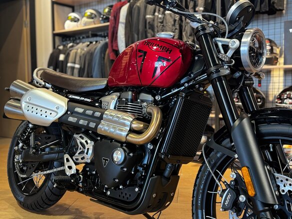 2025 Triumph Scrambler, красный, 1850000 рублей - вид 7